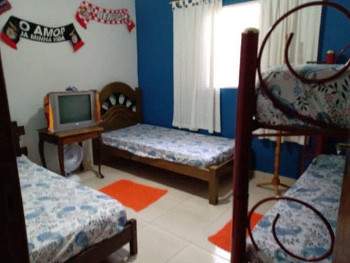 Imagem 8 de 13 de Casa Em Mongagua 2 Quartos Com Espaço Para Piscina R$189.000