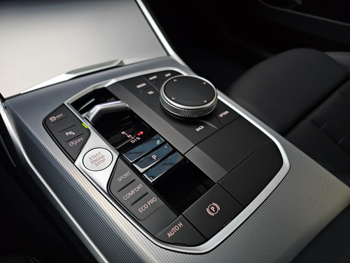 BMW Serie 3 2.0 320i Sedan Sportline