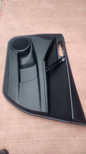 Tapa Panel Puerta Derecha Delantera Mazda3 2010 - 2013 Orig. (Usado)