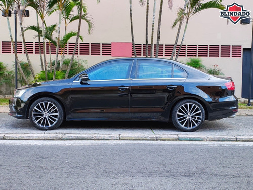Volkswagen Jetta 2.0 TSI HIGHLINE 211CV GASOLINA 4P TIPTRONIC