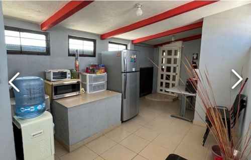 Casa Con Uso De Suelo En Renta En Apodaca