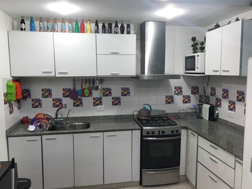 Imagen 4 de 13 de Venta De Casa 3 Ambientes En Villa Sarmiento - Haedo