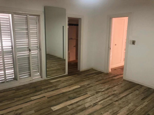 Casa En Diagonal 80 Y 38 -4 Dorm - Cochera