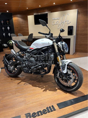 Benelli 752s