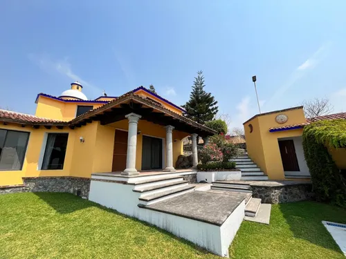 Casa Amueblada Con Alberca Y Vistas Panorámicas ¡baja De Precio De $5'400,000. A $4'500,000!