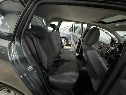 Volkswagen Suran 1.6 Imotion Highline 110cv