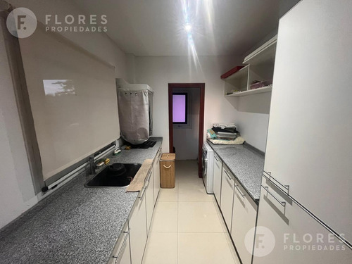 Flores Prop. Vende Casa En Ayres Plaza, Pilar