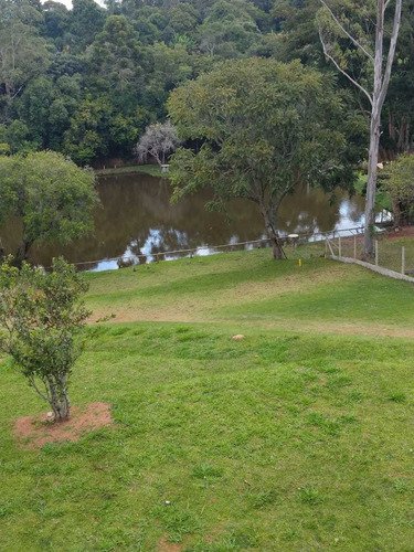 Imagem 8 de 14 de Sítio Com 5.000,00m² Com Lago E Piscina Em Ibiúna - Sp!