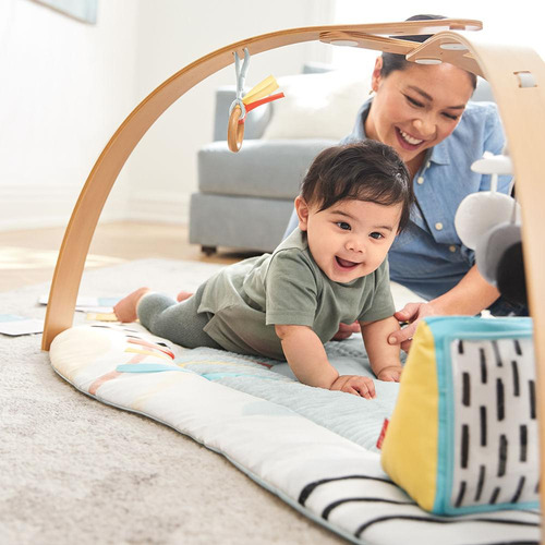 Colchoneta para actividades Montessori Skip Hop