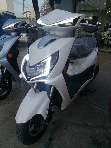 Imagen 22 de 25 de Moto Electrica Scooter Leo Sunra 2022 0 Km No Spy No Lucky