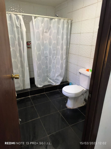 Casa De Un Piso Con 160m² Y 5 Dorm. Comuna De Ñuñoa