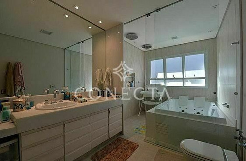 Imagem 4 de 17 de Casa De Esquina À Venda No Alphaville Residencial 10 Com 4 Suítes - Cncr1087