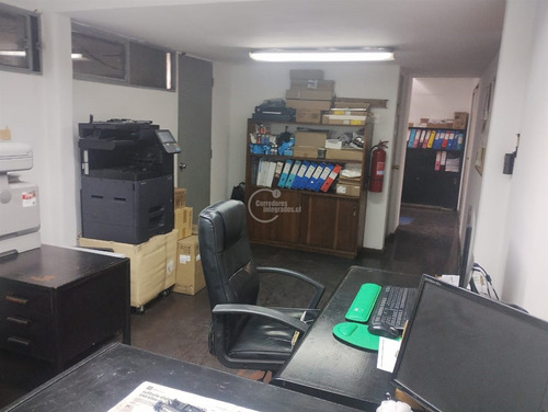 Local Comercial En Arriendo Plena Av Ejercito En Antofagasta