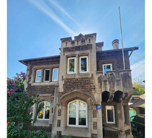 Estilo Único | Remodelada | 5d | 3b | 397 M2 Terreno