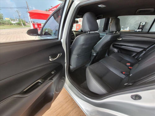 Imagem 11 de 12 de Yaris 1.5 16v Flex Xs Multidrive