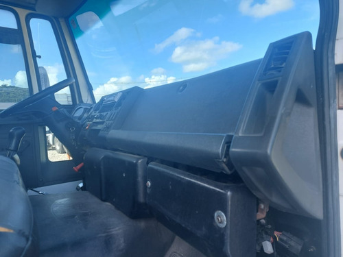 Ford Cargo 1317 4x2