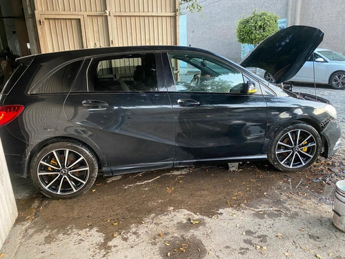 Mercedes Benz B 180 Completa O Partes Desarmo Aseguradora