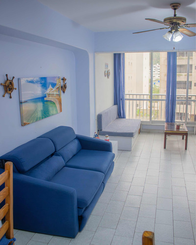Apartamento Vacacional En La Guaira Con Piscina Frente A La Playa