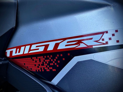 Honda Cb 250 F Twister