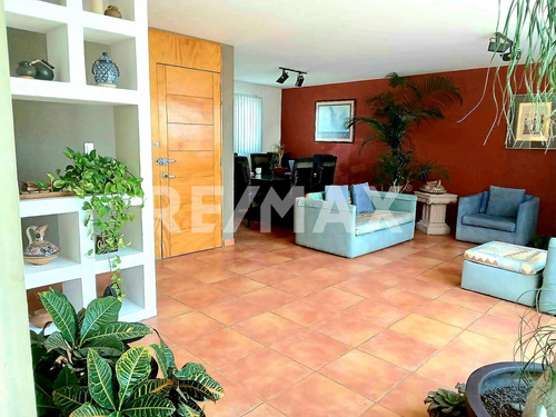 Casa En Venta El Sorgo Corregidora