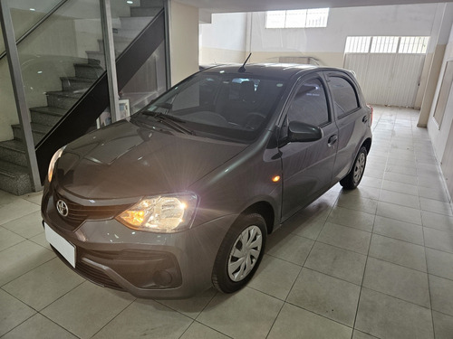 Toyota Etios 1.5 X 6mt My19