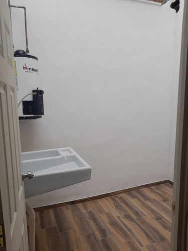 Venta De Departamento (111m2) En El Corazón De La Napoles, A 5 Mins De Av. Insurgentes, W.tc., Metrobus Napoles Y Av. Rio Becerra Db15-z89