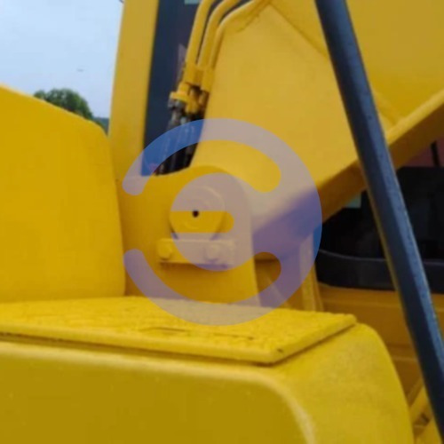 Imagem 5 de 8 de Escavadeira Komatsu Pc240-8