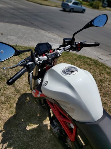 Imagen 7 de 15 de Benelli 302s Av 1