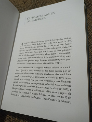 Livro Uma História De Trabalho E Superação - 7 D
