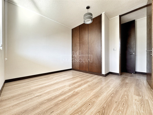 Departamento En Venta De 4 Dorm. En Lo Barnechea