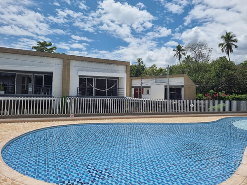  Casa Campestre En Venta De 4 Alcobas En  Santa Fe De Antioquia