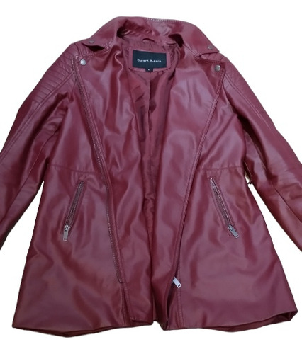 Campera Larga Símil Cuero Bordo Cuesta Blanca 