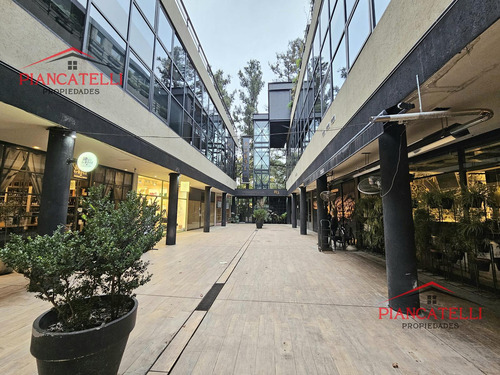 Venta De Local En Parque Leloir Sobre Avenida Martin Fierro