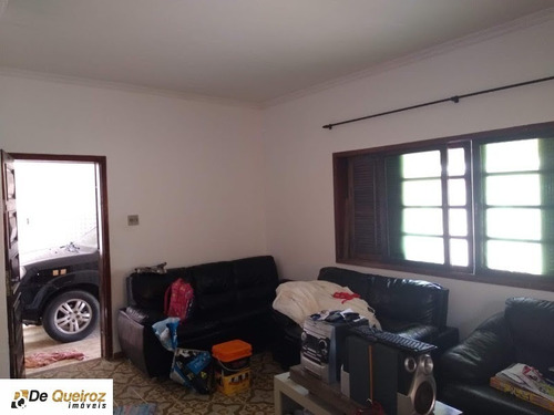 Imagem 7 de 14 de Casa Em Praia Grande , Balneário Solemar, Isolada , Lado Praia, 3 Dormitórios ,murado, Rua Calçada, Sala, Cozinha, 3 Banheiros, Garagem Para 4 Carros - 4095 - 68025995