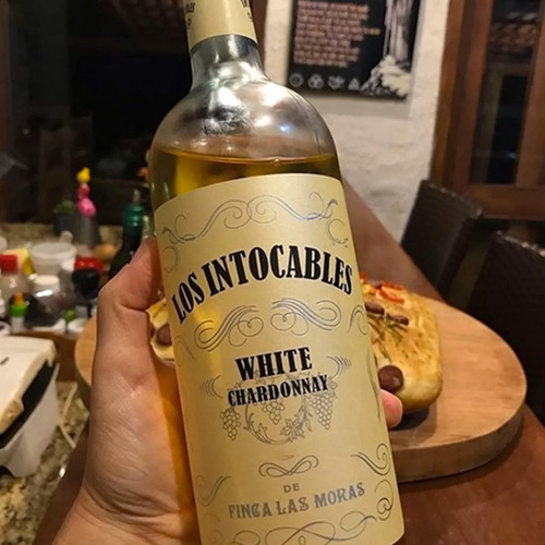 Vino Los Intocables Chardonnay White Blanco 750ml - Pack X6