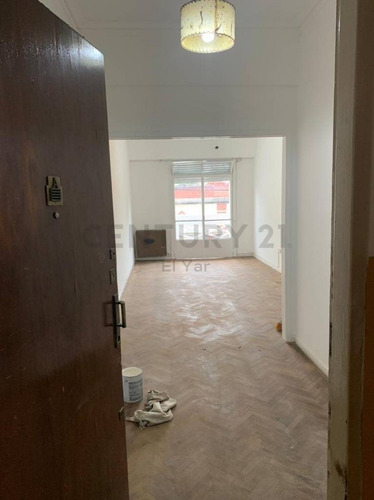 Imagen 3 de 12 de Venta Deptarmento Cuatro Ambientes Paternal