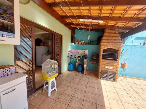 Imagem 1 de 22 de Sobrado À Venda, 3 Quartos, 1 Suíte, 5 Vagas, Do Estádio - Santo André/sp - 96912