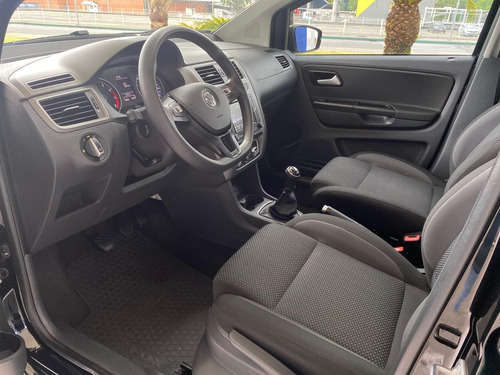 Imagem 7 de 13 de Volkswagen Fox Connect 1.6