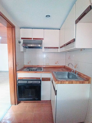 Imagen 8 de 17 de Apartaestudio En Arriendo En Bogota Chico Norte
