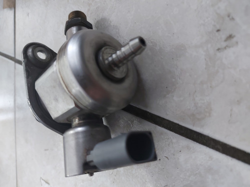 Bomba De Combustible Vw Passat 2010 06h 127 025 N Ml405 (Usado)