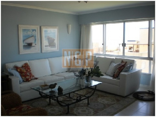 Centro-ref:14617