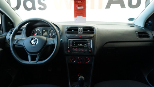 Imagen 12 de 15 de Volkswagen Vento Startline 1.6l L4 105hp Mt 2020