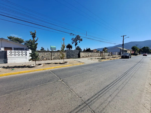 Venta De Terreno, En Plena Ciudad