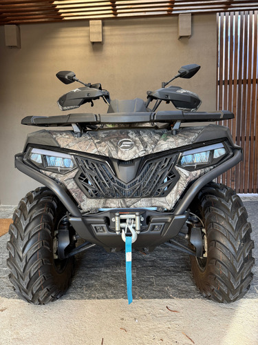 Cuatriciclo Cfmoto - 625cc - Como Nuevo - Año 2021 - 650 Km.
