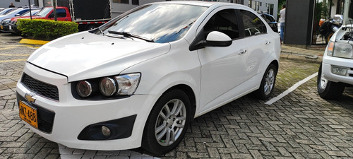 Chevrolet Sonic 1.6 Lt 4 p