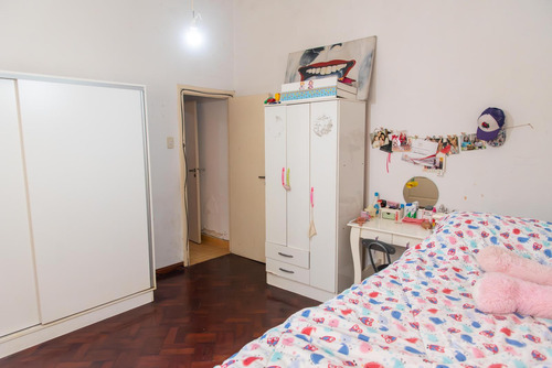 Venta Casa 4 Dorm Comodín Patio, Terraza Y Cochera Barrio Lourdes, Rosario