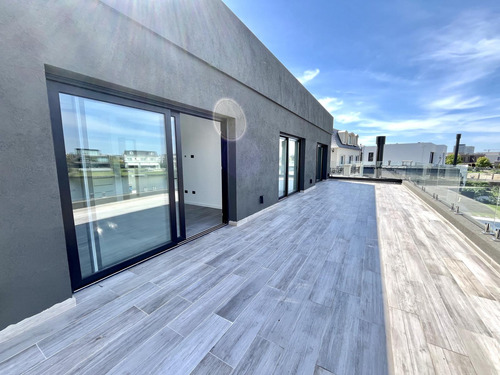 Casa En Venta Barrio Virazon A La Laguna, Nordelta, Tigre