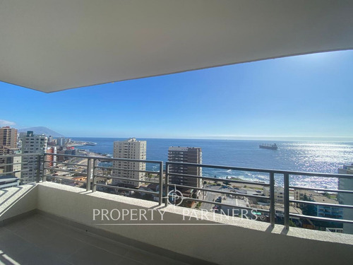 Arriendo Departamento Almagro Avenida Brasil Con V...