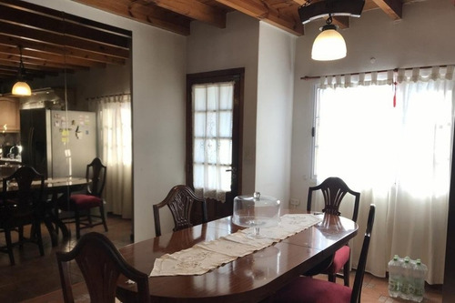 Imagen 9 de 14 de Casa Ph En Venta En La Tablada