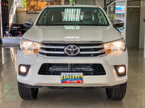Toyota Hilux 2.7 4x4